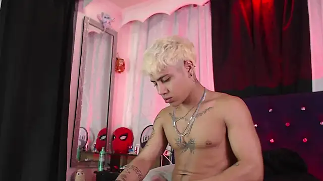 Sexys Boys Hot1 online show from 19, 7, 2026
