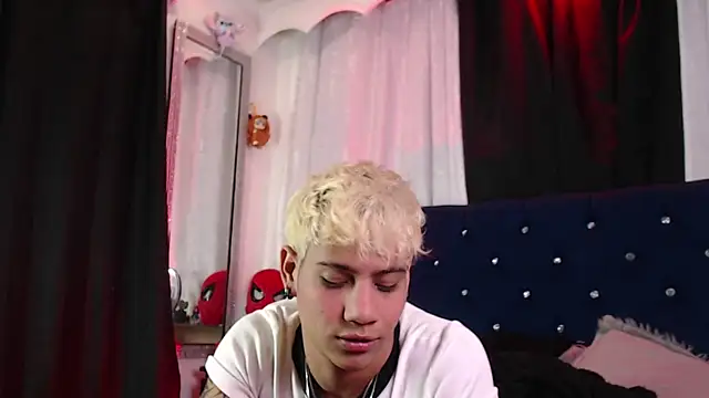 Sexys Boys Hot1 online show from 29, 7, 2026