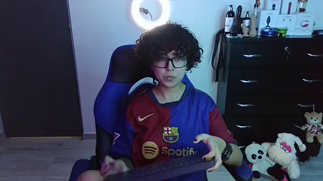 thomascooper7 online show from 28, 9, 2025