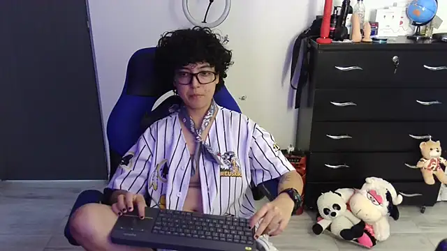 thomascooper7 online show from 18, 4, 2026