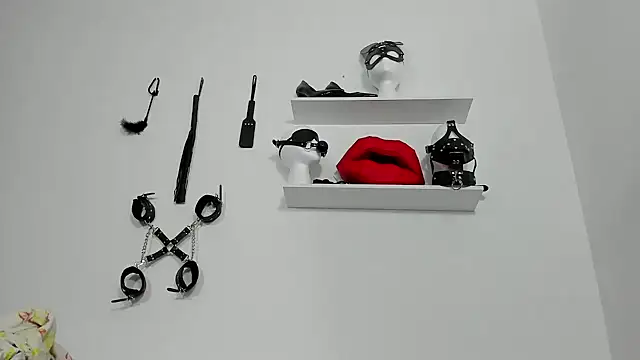 Sabrina Rosse   online show from 11, 2, 2025