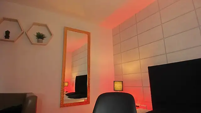 Christine Laam online show from 8, 11, 2025