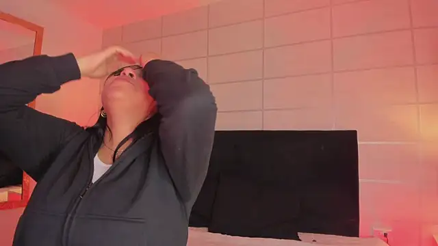 Snapshot of Christine_Laam chatting on 14, 1, 2026 Christine Laam online show from 14, 1, 2026