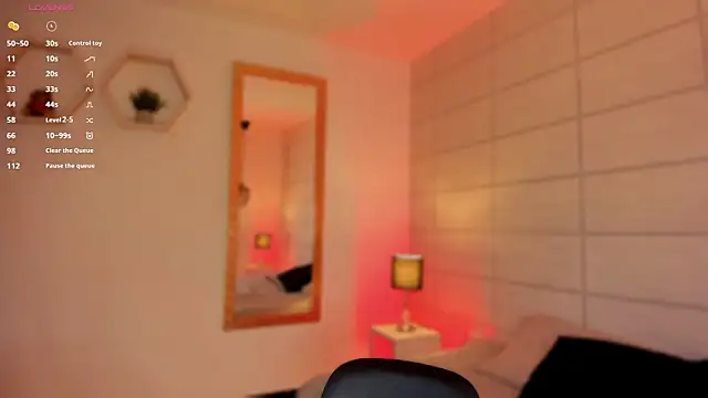 Snapshot of Christine_Laam chatting on 12, 3, 2026 Christine Laam online show from 12, 3, 2026