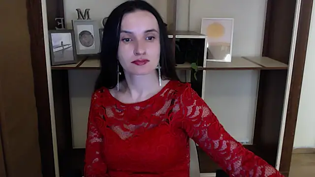 LaimaV  online show from 25, 4, 2026