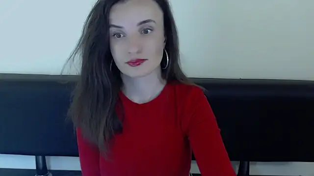 LaimaV  online show from 19, 6, 2026
