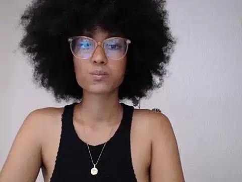 Snapshot of violettamartins chatting on 5, 6, 2026 violettamartins online show from 5, 6, 2026