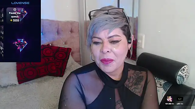 Grecia Horny online show from 16, 1, 2025