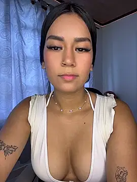 ALANAH KITTY online show from 8, 7, 2026