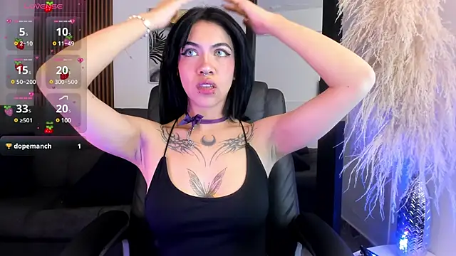 Gianna foxy online show from 5, 12, 2024