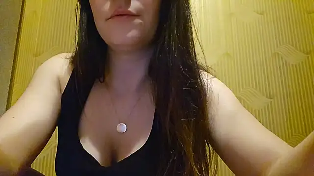 AlejandraDelaney online show from 18, 3, 2025