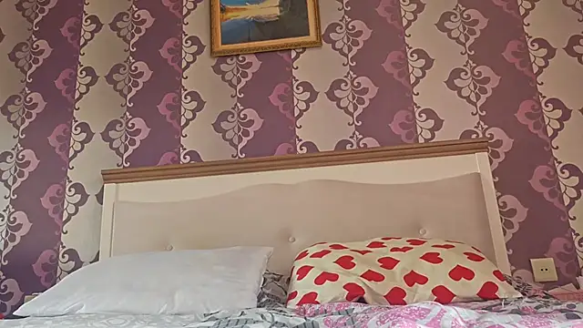 AlejandraDelaney online show from 14, 4, 2026