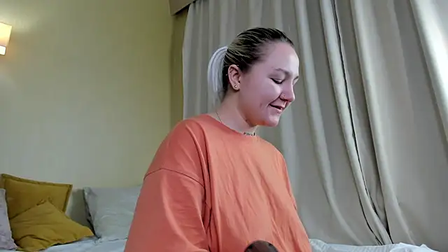 Snapshot of Debbie_Taylor chatting on 8, 1, 2025 Debbie Taylor online show from 8, 1, 2025