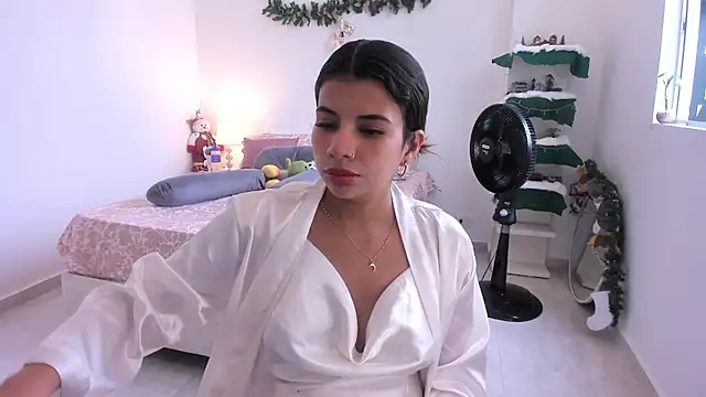 adop me   online show from 8, 12, 2024