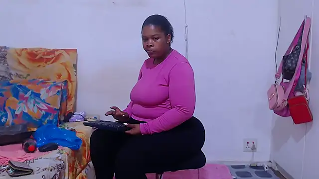 BigbootyNickyx online show from 5, 3, 2026