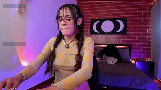 Scarlett Vela13 online show from 15, 5, 2026