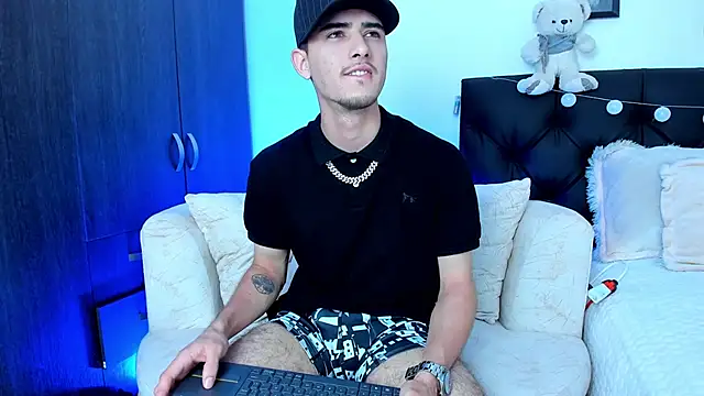 PhilipRich online show from 8, 1, 2025