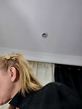 issa soto  online show from 25, 3, 2026