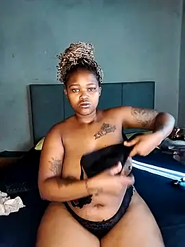 ThickPearlx23 online show from 29, 4, 2026