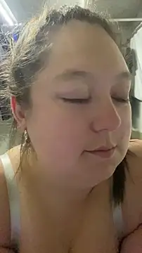 Chloee ep online show from 12, 6, 2026