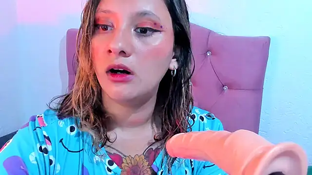 Snapshot of Mila_nixon02 chatting on 23, 2, 2025 Mila nixon02 online show from 23, 2, 2025