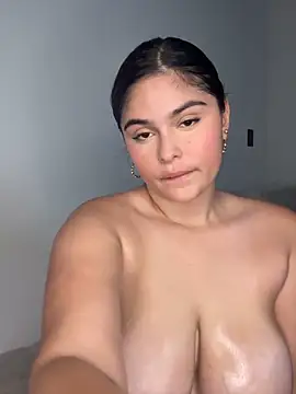 Sarasweet sex online show from 28, 4, 2026