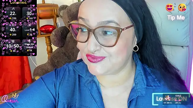 Gia Nahomi online show from 23, 4, 2026