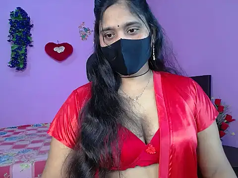 Hot Maleka online show from 17, 4, 2026