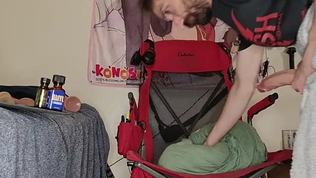 Snapshot of SlammyDjr chatting on 16, 11, 2025 SlammyDjr online show from 16, 11, 2025