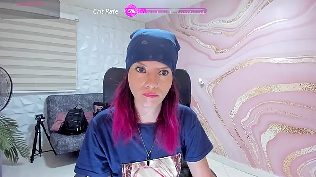 DanaaRey online show from 1, 2, 2025