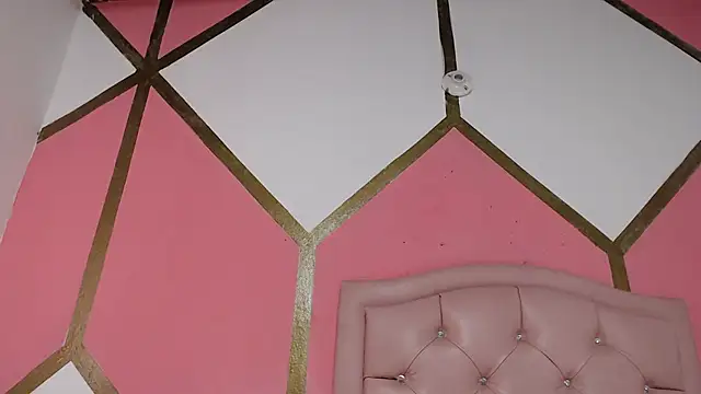 Vicky Love  online show from 11, 2, 2025