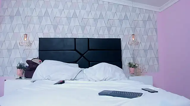 MahlaKhalifa online show from 8, 5, 2026