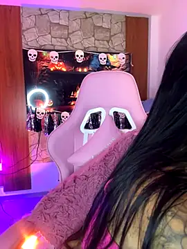 Tamara Roberts1 online show from 26, 10, 2025