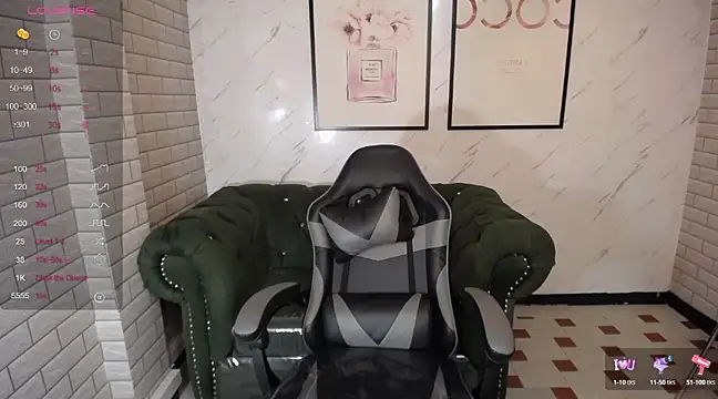 Snapshot of _Charlotte_v chatting on 3, 2, 2025 Charlotte v online show from 3, 2, 2025