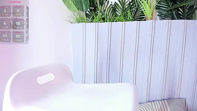 stephanymonroe online show from 28, 7, 2026