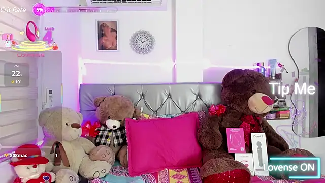 Snapshot of charlotteone chatting on 2, 3, 2025 charlotteone online show from 2, 3, 2025