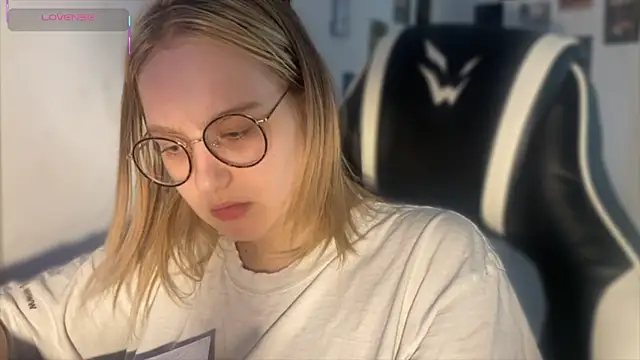 JacyWinslat online show from 16, 9, 2025