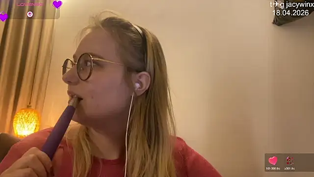 JacyWinslat online show from 18, 4, 2026