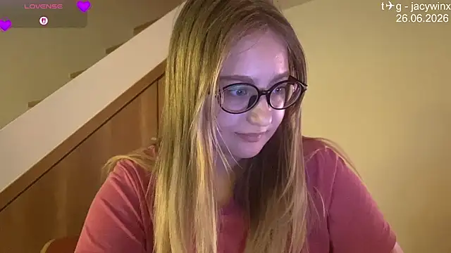 JacyWinslat online show from 26, 6, 2026