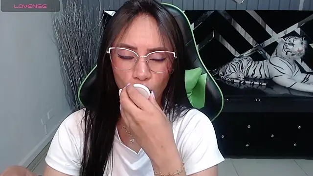 Snapshot of allison_a1 chatting on 20, 3, 2025 allison a1 online show from 20, 3, 2025