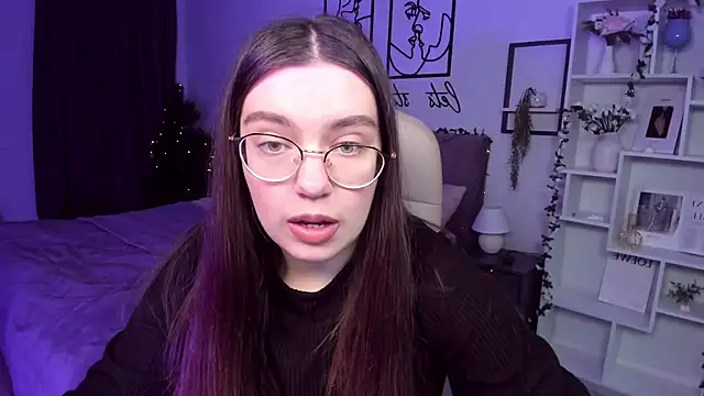 DaniellaLovely online show from 3, 1, 2025