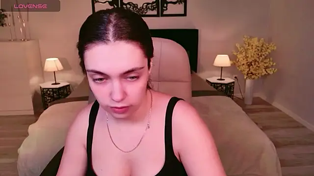 DaniellaLovely online show from 8, 11, 2025