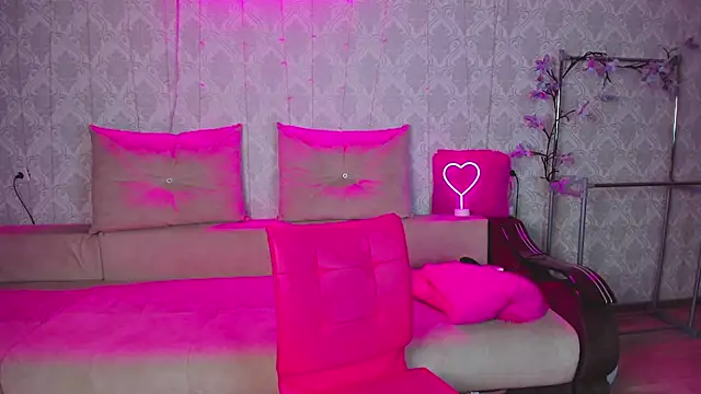 Megan Black Moon online show from 2, 12, 2025