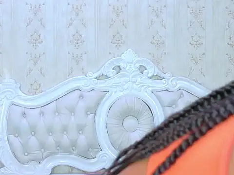 TiaraRosse online show from 14, 9, 2025