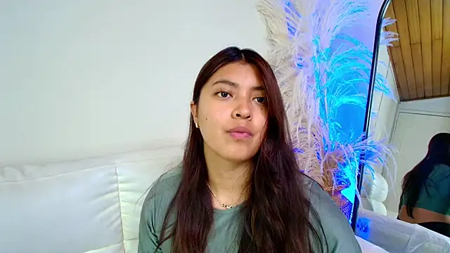 Rebeca Williams  online show from 18, 2, 2025