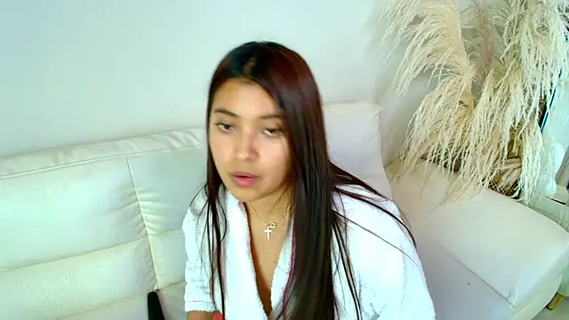 Rebeca Williams  online show from 25, 2, 2025