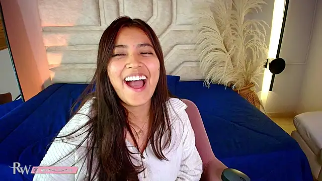 Rebeca Williams  online show from 21, 3, 2025