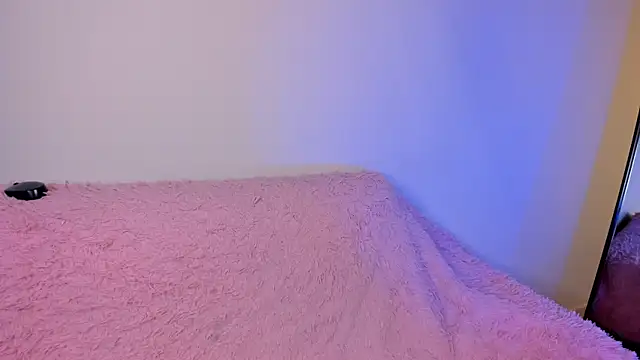 Rebeca Williams  online show from 11, 4, 2026