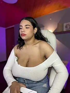 Isabella boobd online show from 17, 12, 2024