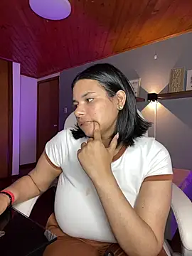 Isabella boobd online show from 26, 1, 2025